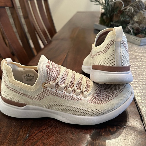 APL Techloom Breeze Women’s Size 8 - Picture 3 of 4